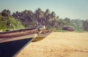 fishing-boat-tropical-beach_110241-175